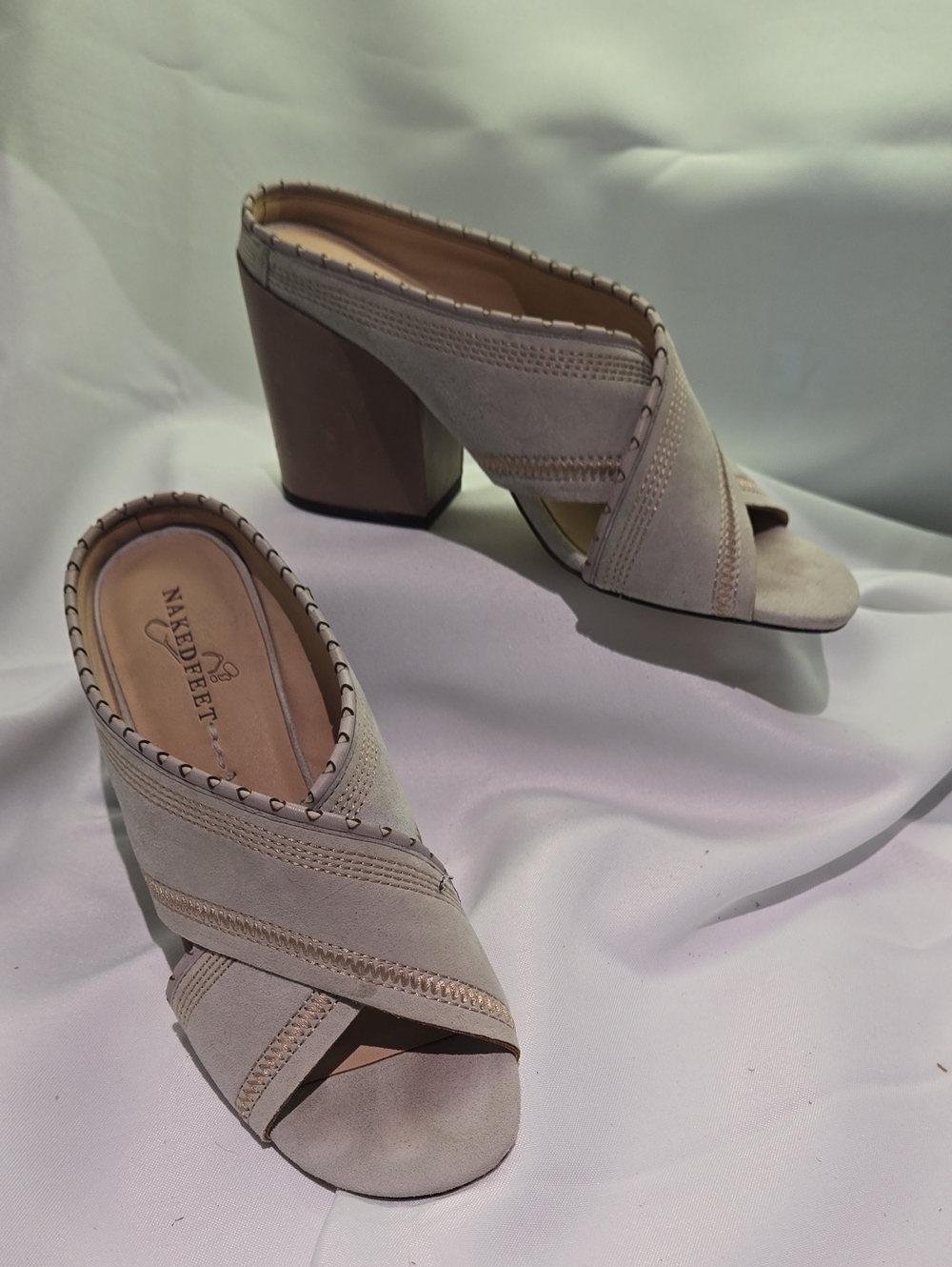 Naked Feet Tan Suede Crisscross Block Heel Mules Women's 8.5